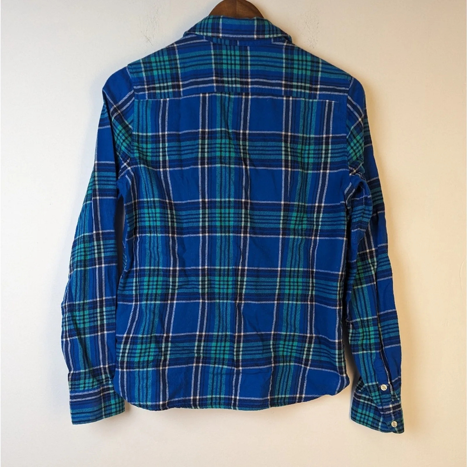 American Eagle Outfitters Plaid Button Front Shirt - Small