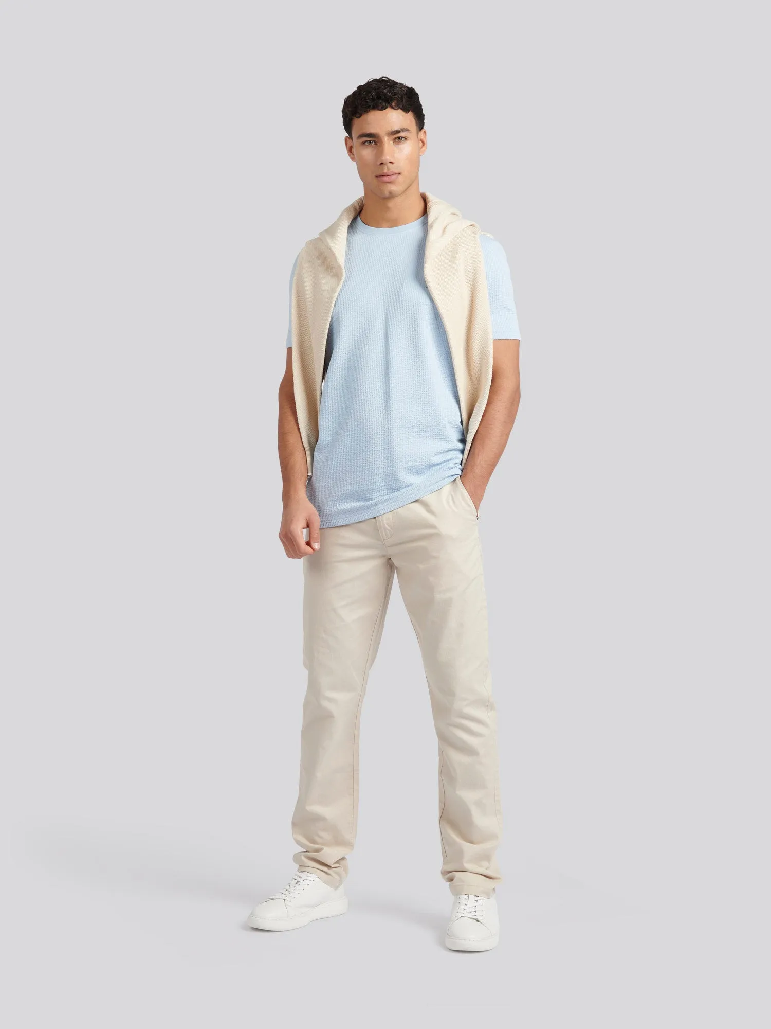 Mens Classic Fit Seersucker T-Shirt in Cashmere Blue